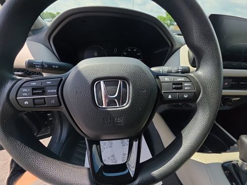 Certified 2024 Honda HR-V LX image 15