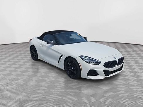 Used 2020 BMW Z4 sDrive30i w/ Executive Package RWD image 2