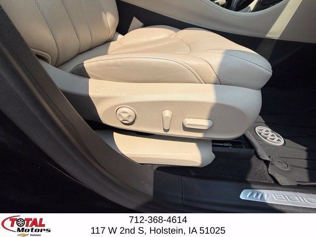 Used 2020 Buick Envision Essence w/ Experience Buick Package AWD/4WD image 20