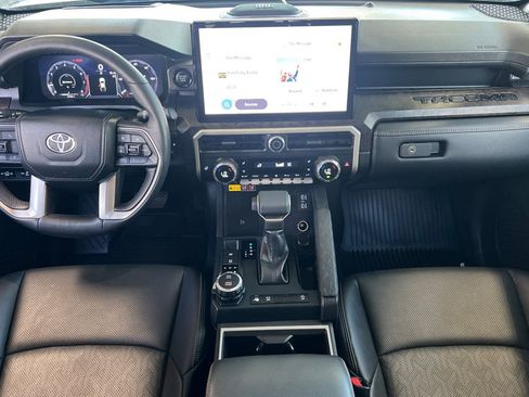 Used 2024 Toyota Tacoma Limited w/ Limited Package (LT) image 10