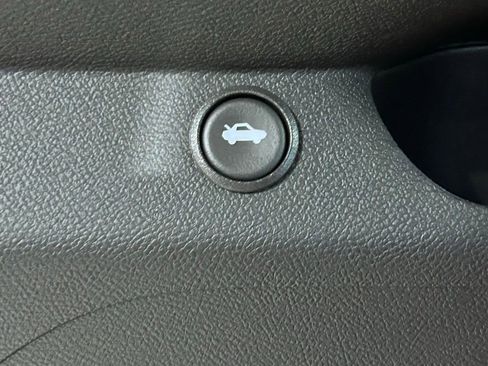 Used 2010 Chevrolet Camaro SS w/ Interior Accent Trim Package RWD image 29