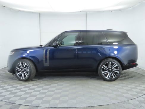 Certified 2023 Land Rover Range Rover SE image 8