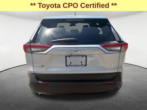 Certified 2025 Toyota RAV4 LE AWD/4WD image 13