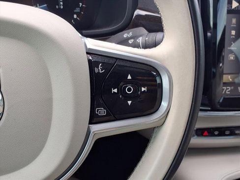 Used 2018 Volvo S90 T5 Momentum w/ Convenience Package image 19