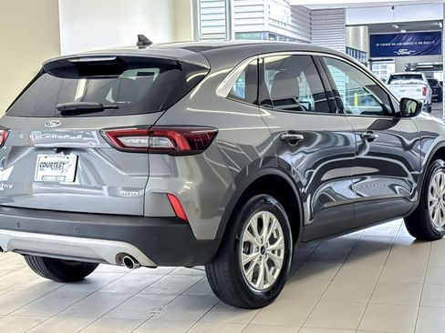 Certified 2024 Ford Escape Active AWD/4WD image 4