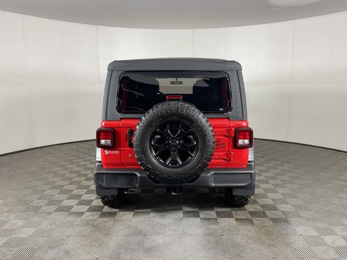 Used 2022 Jeep Wrangler Unlimited Sport image 4
