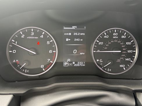 Used 2025 Subaru Crosstrek 2.5i Limited AWD/4WD image 19