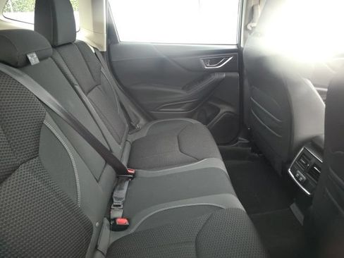 Used 2023 Subaru Forester Premium AWD/4WD image 7