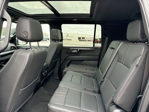 Used 2025 Chevrolet Suburban RST w/ Sun And Tow Package image 26