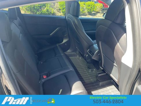 Used 2020 Tesla Model Y Long Range AWD/4WD image 48