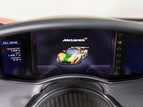 Used 2015 McLaren P1 RWD image 15