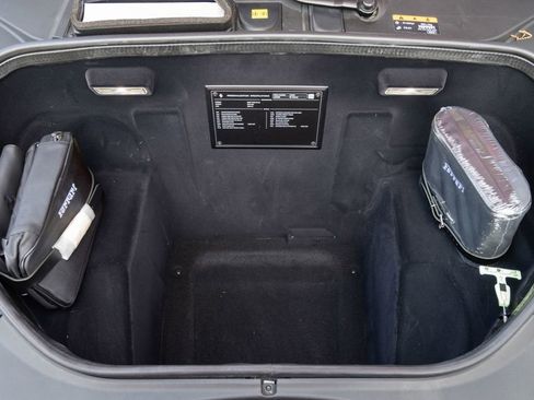 Used 2022 Ferrari F8 Tributo image 12