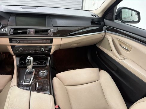 Used 2011 BMW 535i Sedan RWD image 28