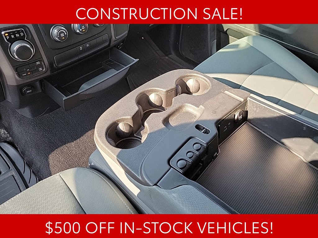 Used 2017 RAM 1500 Express AWD/4WD image 9