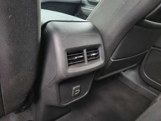 Used 2019 GMC Terrain SLE w/ Driver Convenience Package FWD image 24