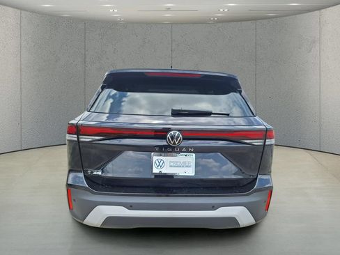 New 2026 Volkswagen Tiguan S FWD image 4