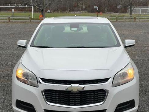 Used 2016 Chevrolet Malibu LT image 20