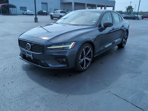 Used 2024 Volvo S60 B5 Plus FWD image 1