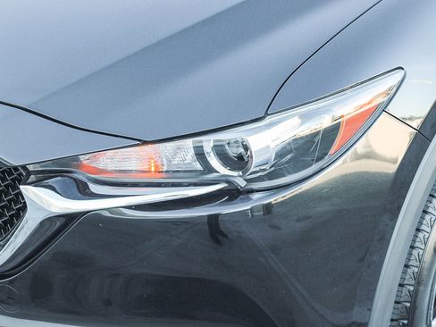 Used 2019 MAZDA CX-5 Touring image 5