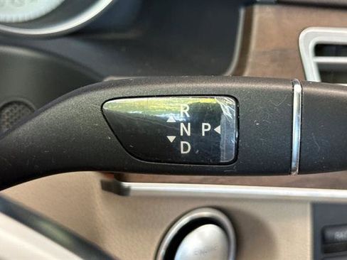 Used 2015 Mercedes-Benz E 350 4MATIC Wagon image 24