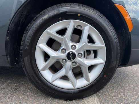 Used 2025 Kia Soul LX w/ LX Technology Package image 28