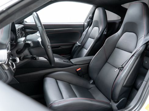 Certified 2014 Porsche 911 Turbo S AWD/4WD image 21
