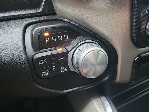 Used 2020 RAM 1500 Laramie AWD/4WD image 28