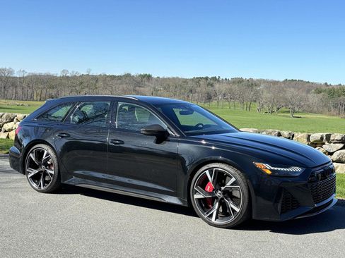 Used 2023 Audi RS 6 AWD/4WD image 15