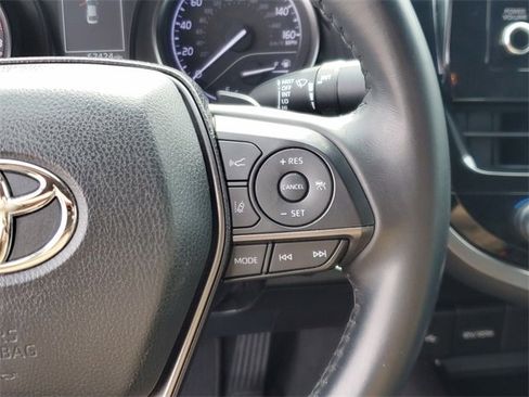 Used 2021 Toyota Camry SE w/ Carpet Mat Package (TMS) image 21