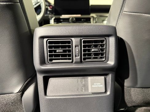 Certified 2025 Toyota 4Runner TRD Off-Road Premium image 21