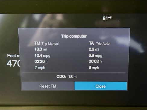 Certified 2026 Volvo XC60 B5 Plus w/ Climate Package PRO AWD/4WD image 12