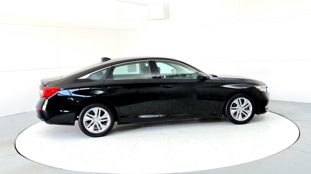 Used 2020 Honda Accord LX image 6