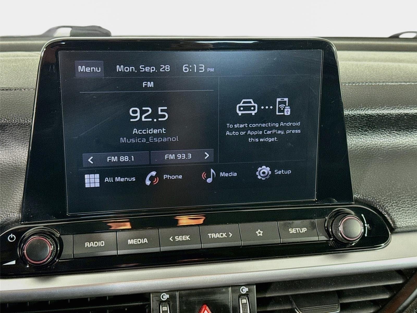 Used 2023 Kia Forte LXS FWD image 14