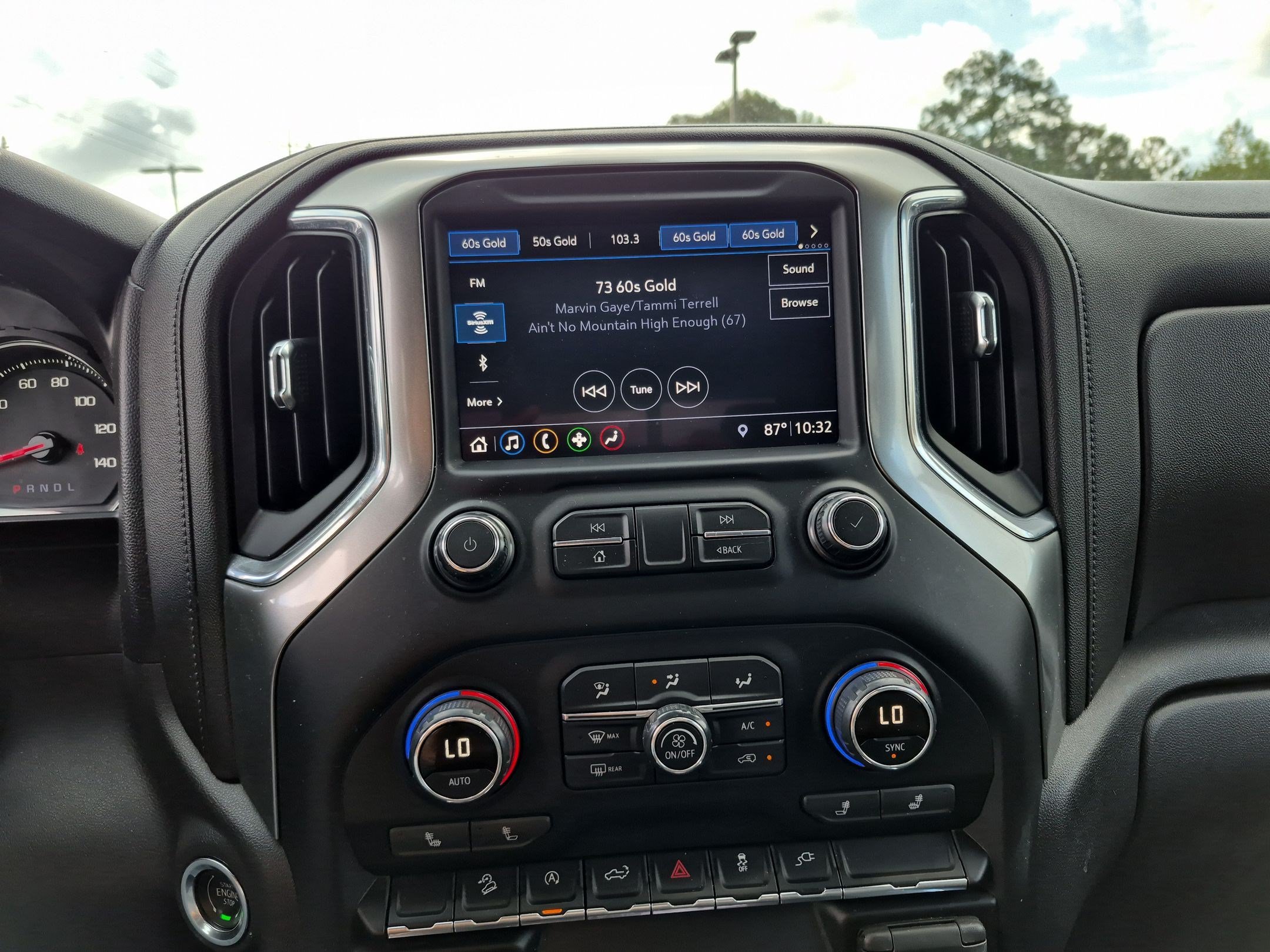 Used 2019 Chevrolet Silverado 1500 RST w/ All-Star Edition AWD/4WD image 15