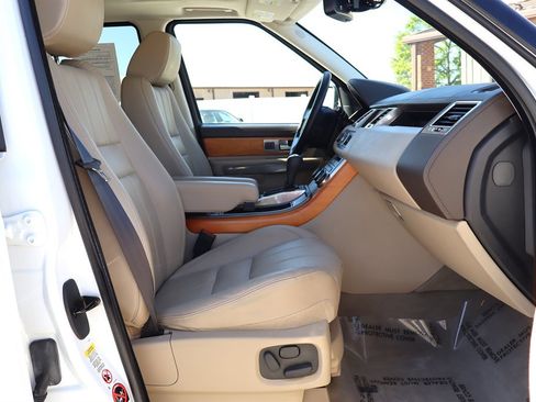 Used 2012 Land Rover Range Rover Sport HSE LUX image 16