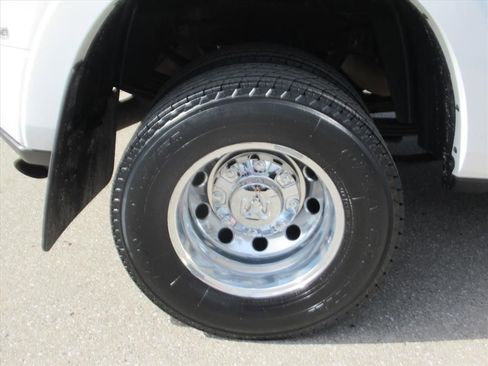 Used 2022 RAM 3500 Laramie image 8