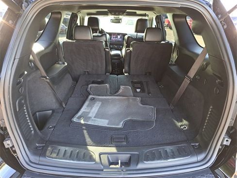 Used 2022 Dodge Durango R/T w/ Hemi Orange Plus Package image 28