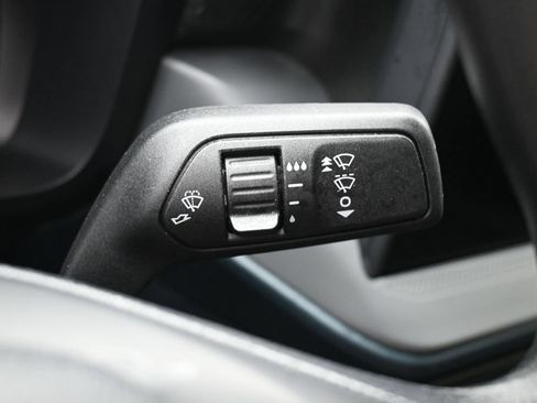 Used 2025 Ford Maverick XL FWD image 18