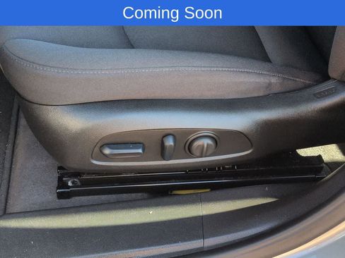 Used 2024 Chevrolet Malibu LT FWD image 17