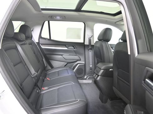 Used 2026 GMC Terrain Denali w/ LPO, Floor Liner Package AWD/4WD image 15