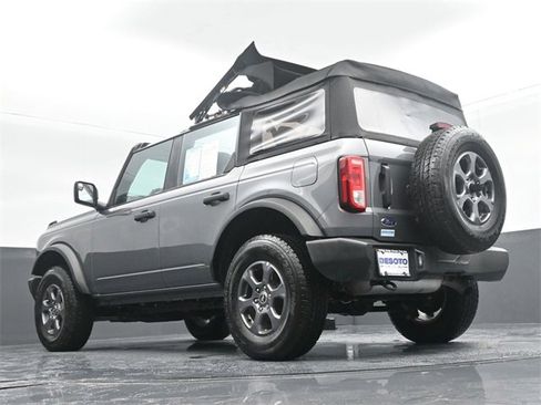Used 2023 Ford Bronco 4-Door image 43