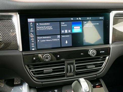 New 2026 Porsche Macan GTS image 27