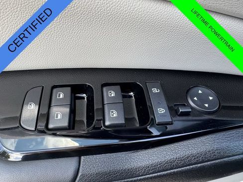 Used 2024 Kia Sportage EX FWD image 22
