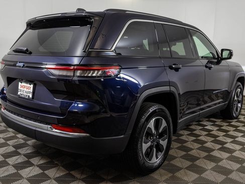 Used 2024 Jeep Grand Cherokee Limited 4xe AWD/4WD image 17