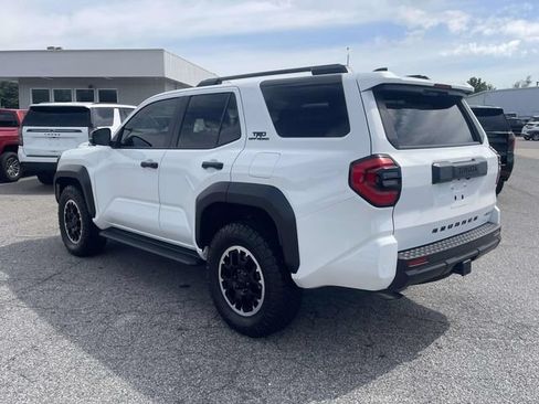 Used 2025 Toyota 4Runner TRD Off-Road Premium AWD/4WD image 6