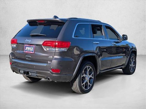 Used 2019 Jeep Grand Cherokee Overland image 5