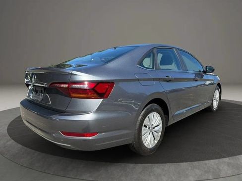 Used 2019 Volkswagen Jetta SE FWD image 5