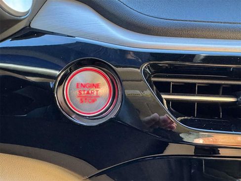 Used 2023 Acura MDX FWD w/ Technology Package image 29