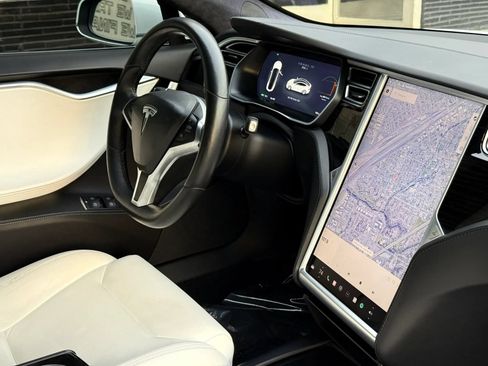 Used 2017 Tesla Model S 75D AWD/4WD image 13