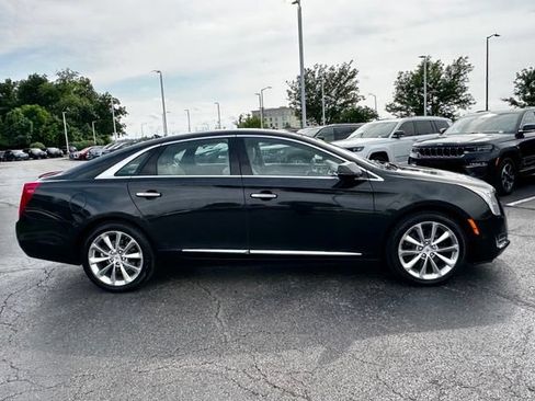 Used 2013 Cadillac XTS Luxury FWD image 16